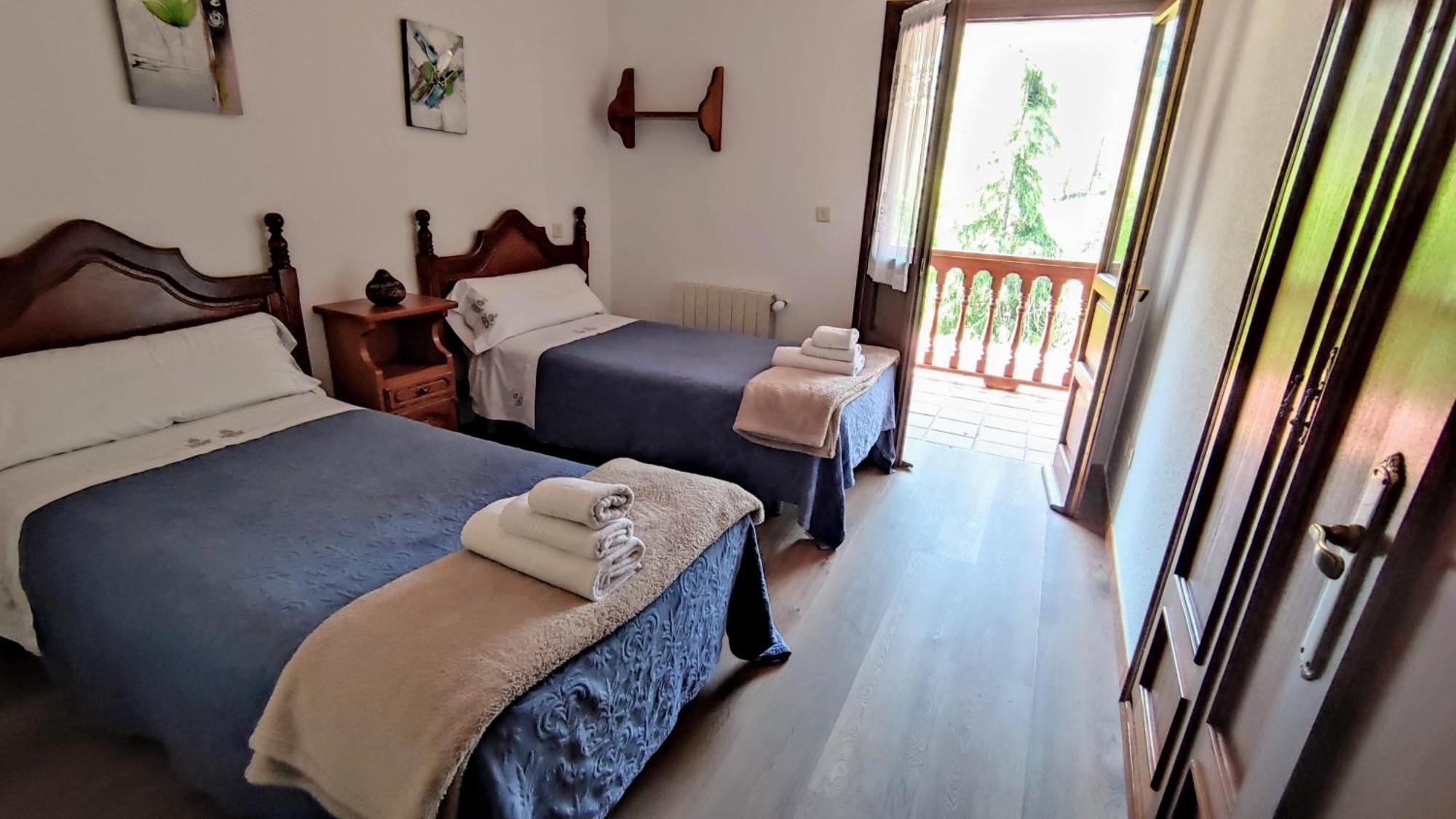 Apartamentos Rurales La Tabla Alles 外观 照片